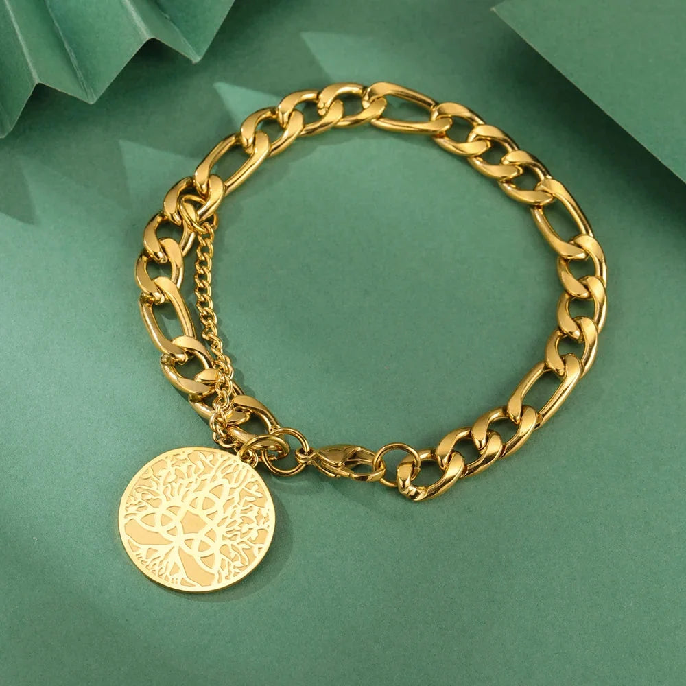 Triquetra Bracelet Trinity Knot gold