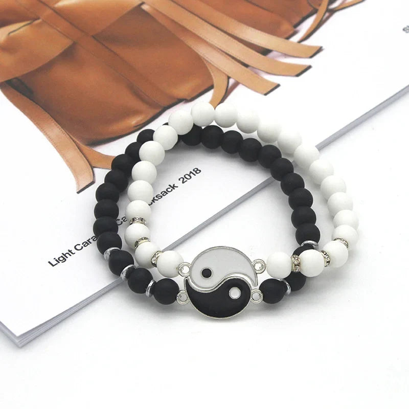 Couples' Bracelets, Separatable Yin Yang Link Bracelet in Natural Black and White Stones