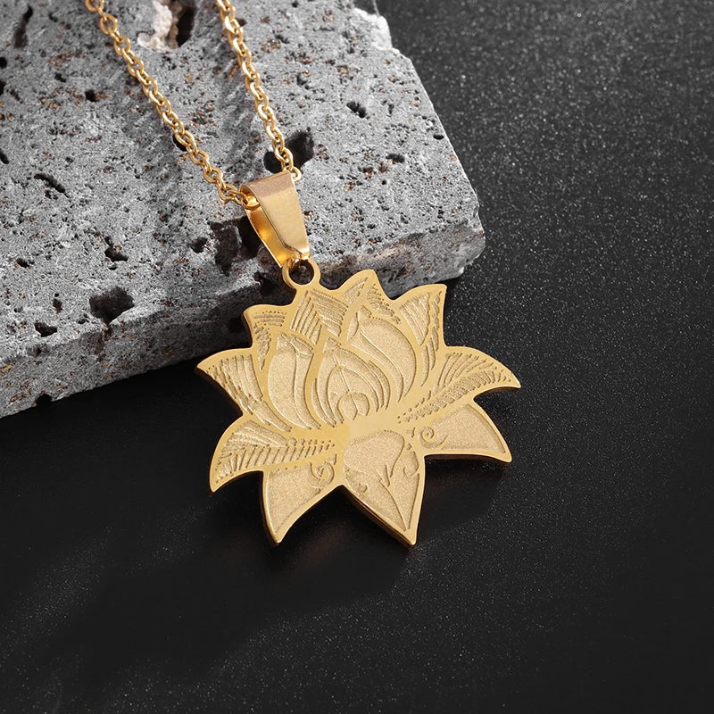 Lotus Flower Chain & Pendant in Gold