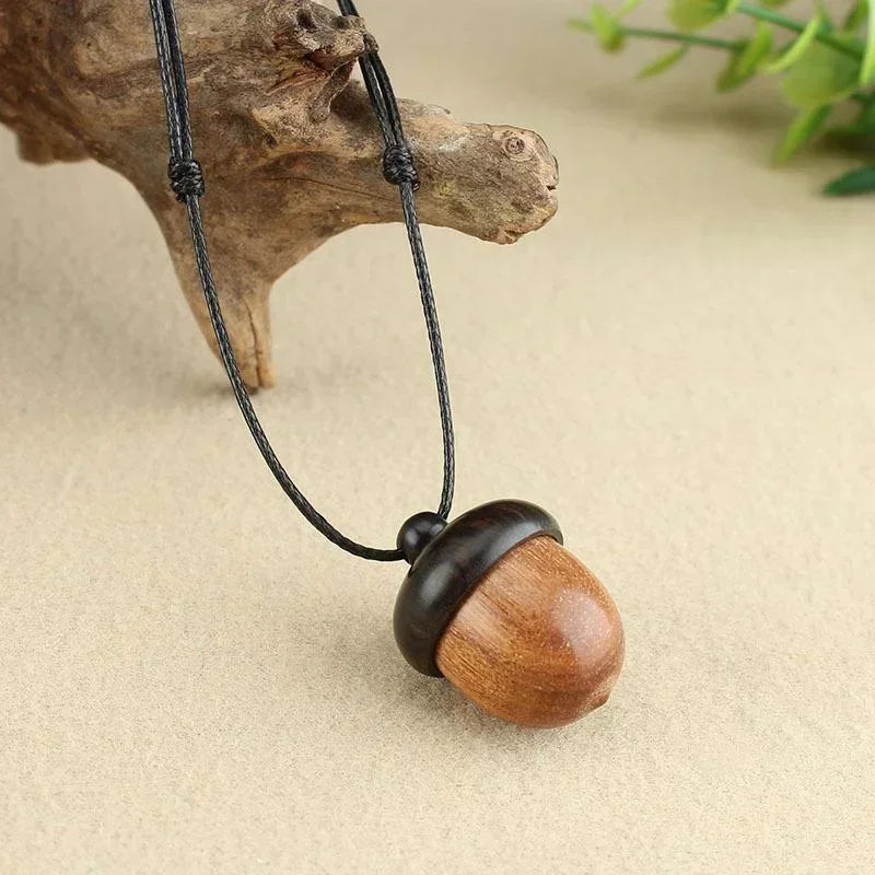 Collier avec Pendentif Gland en Bois marron