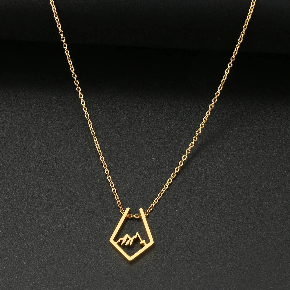 Mountain Pendant Necklace in Gold