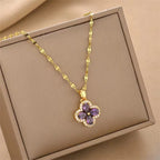 Collier avec Pendentif Trèfle à 4 Feuilles en Zircon Violet