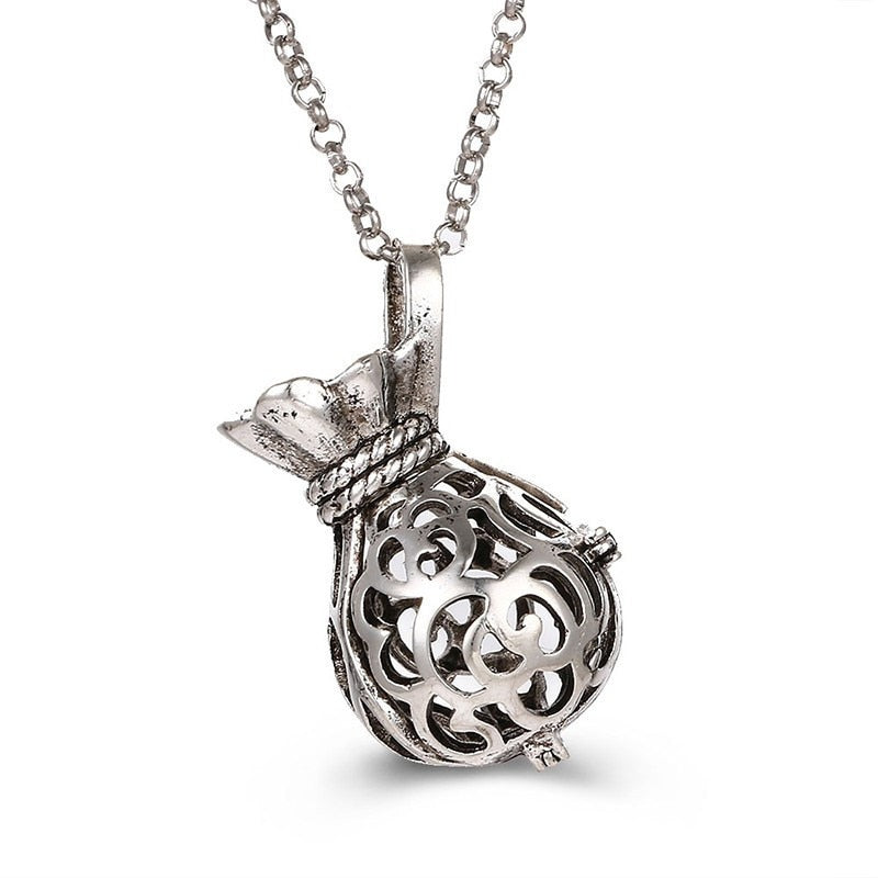 Collier Femme Enceinte Bola de Grossesse avec Pendentif  Creux