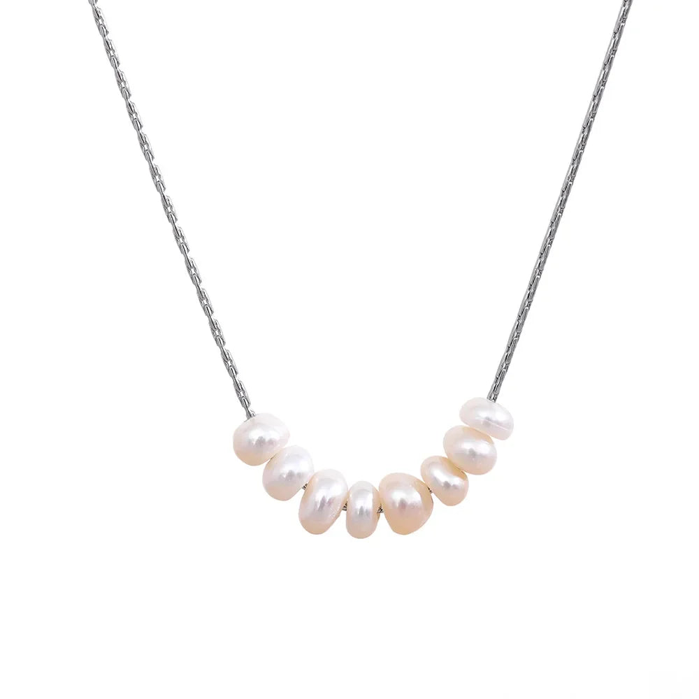 Necklace with Natural Pearls silver