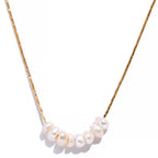 Necklace with Natural Pearls gold