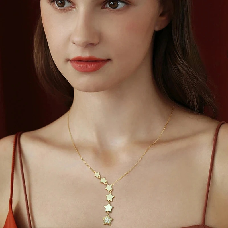 Collier Pendentif à Etoiles Multiples