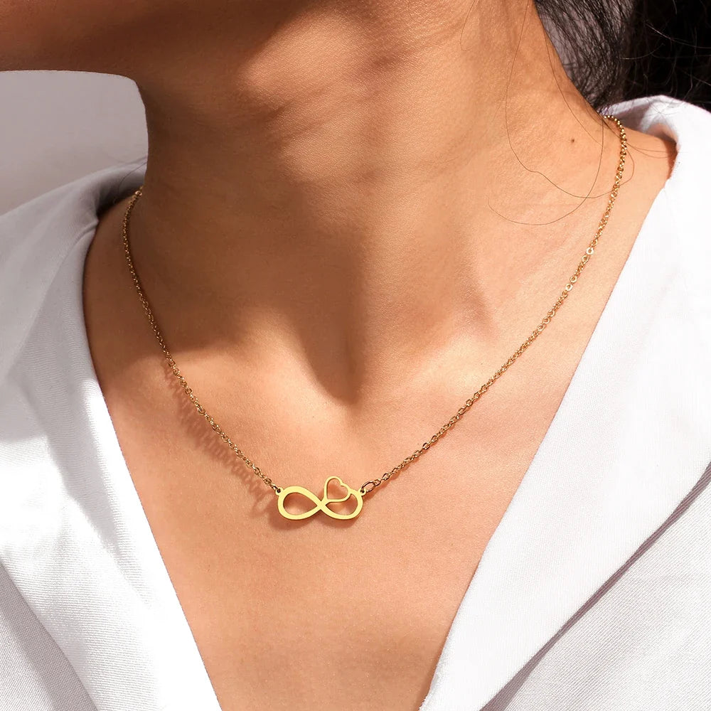 Women's Pendant Necklace Infinity and Heart Symbol Gold