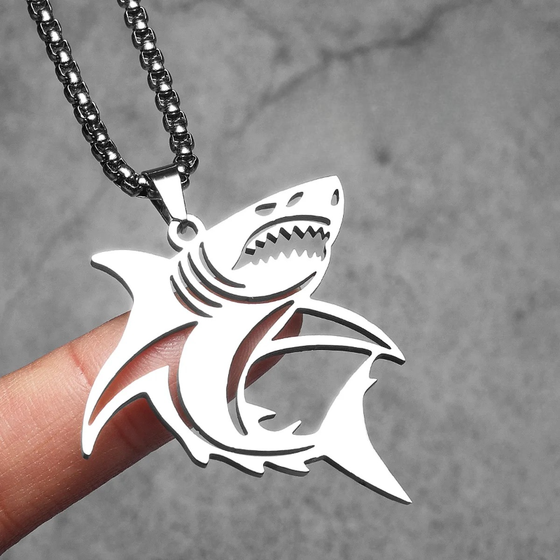 Collier Pendentif Requin pour Homme