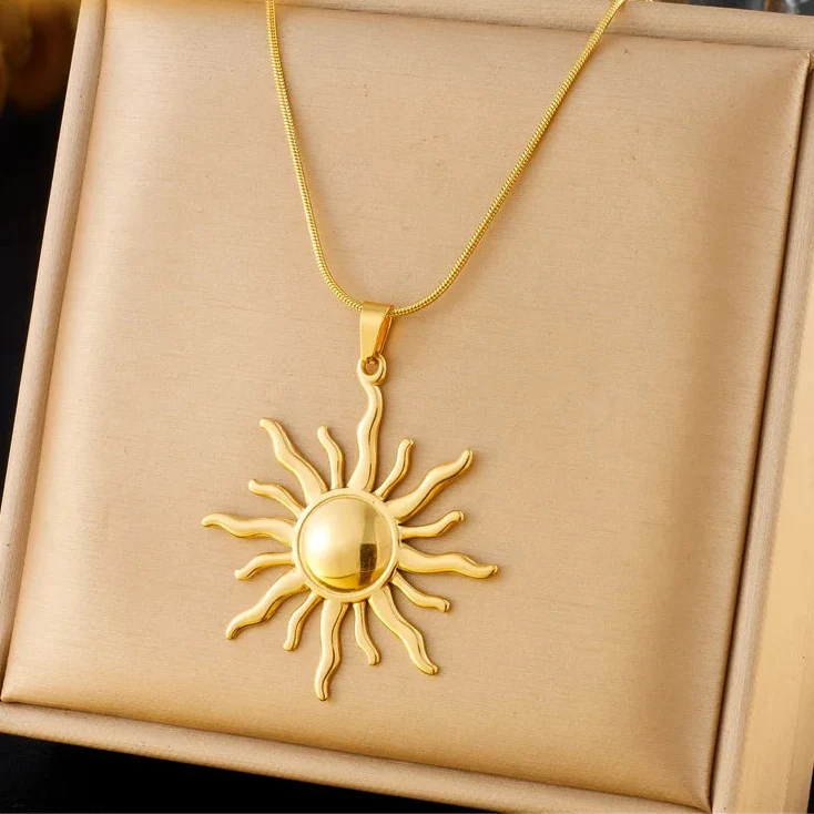 Women's Sun Pendant Necklace