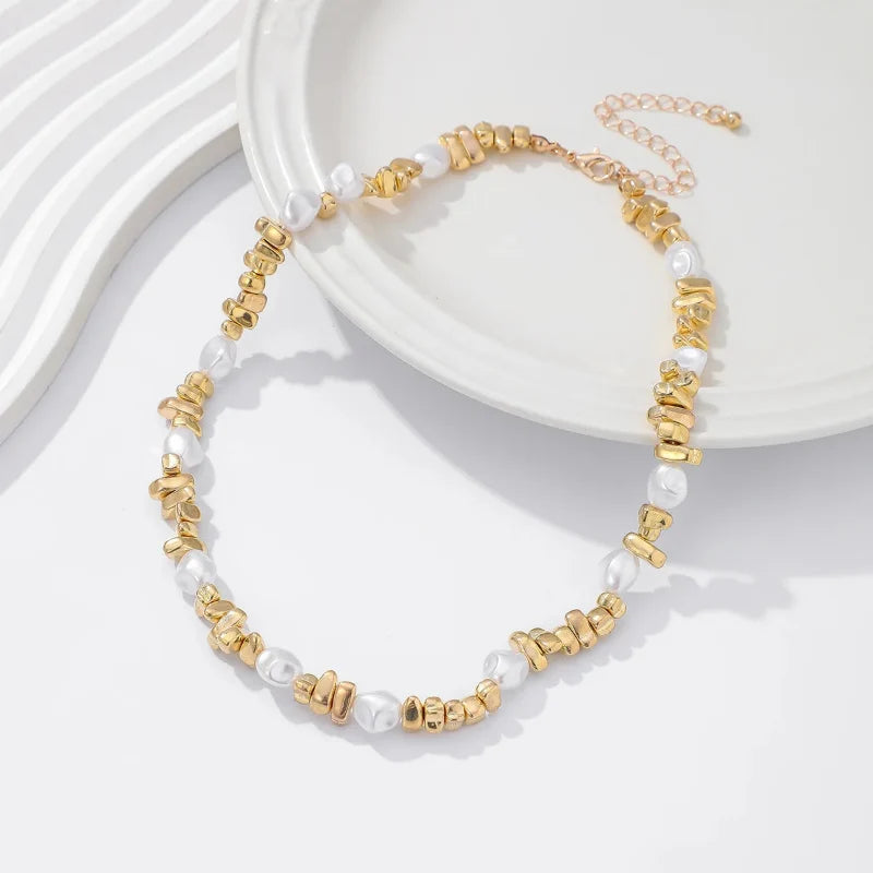Choker Necklace with Pearl Pendants for Women gold