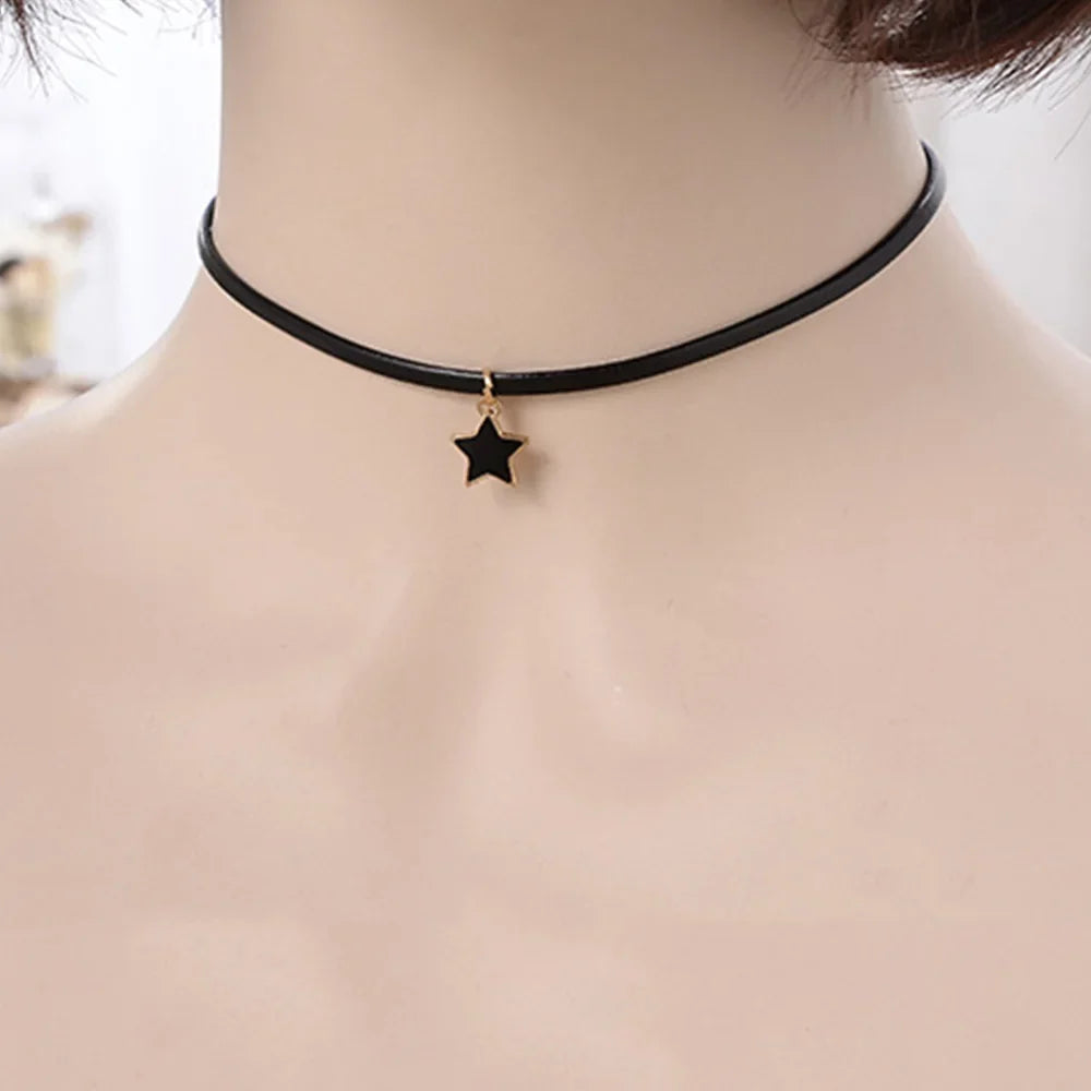 Collier Ras de Cou pour Femme Pendentif Etoile 1