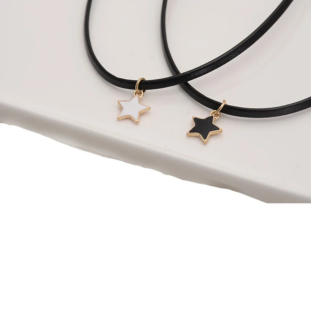 Collier Ras de Cou pour Femme Pendentif Etoile 1