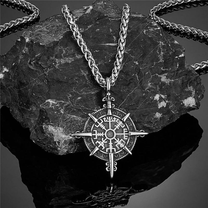 Викингское колье с подвеской-компасом Vegvisir, серебристый