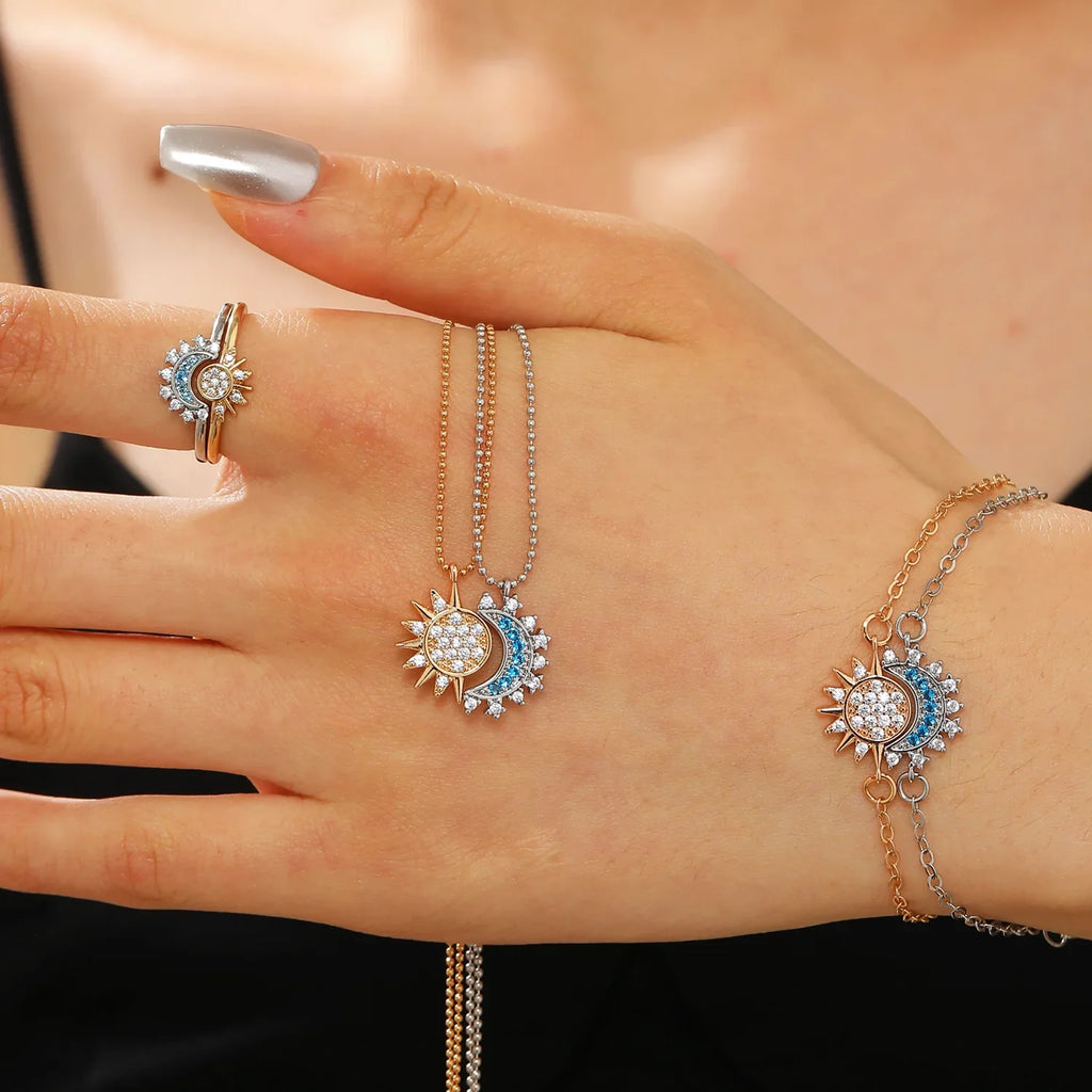 Lot de 2 Bracelets Lune ou Soleil en Zircon pour Couple