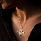 Pendant and necklace "eternal protection" witch's knot 
