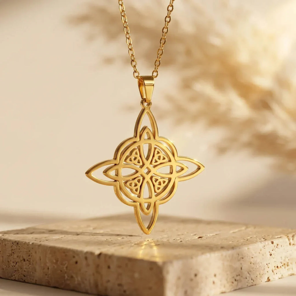Pendant and necklace "eternal protection" witch's knot 